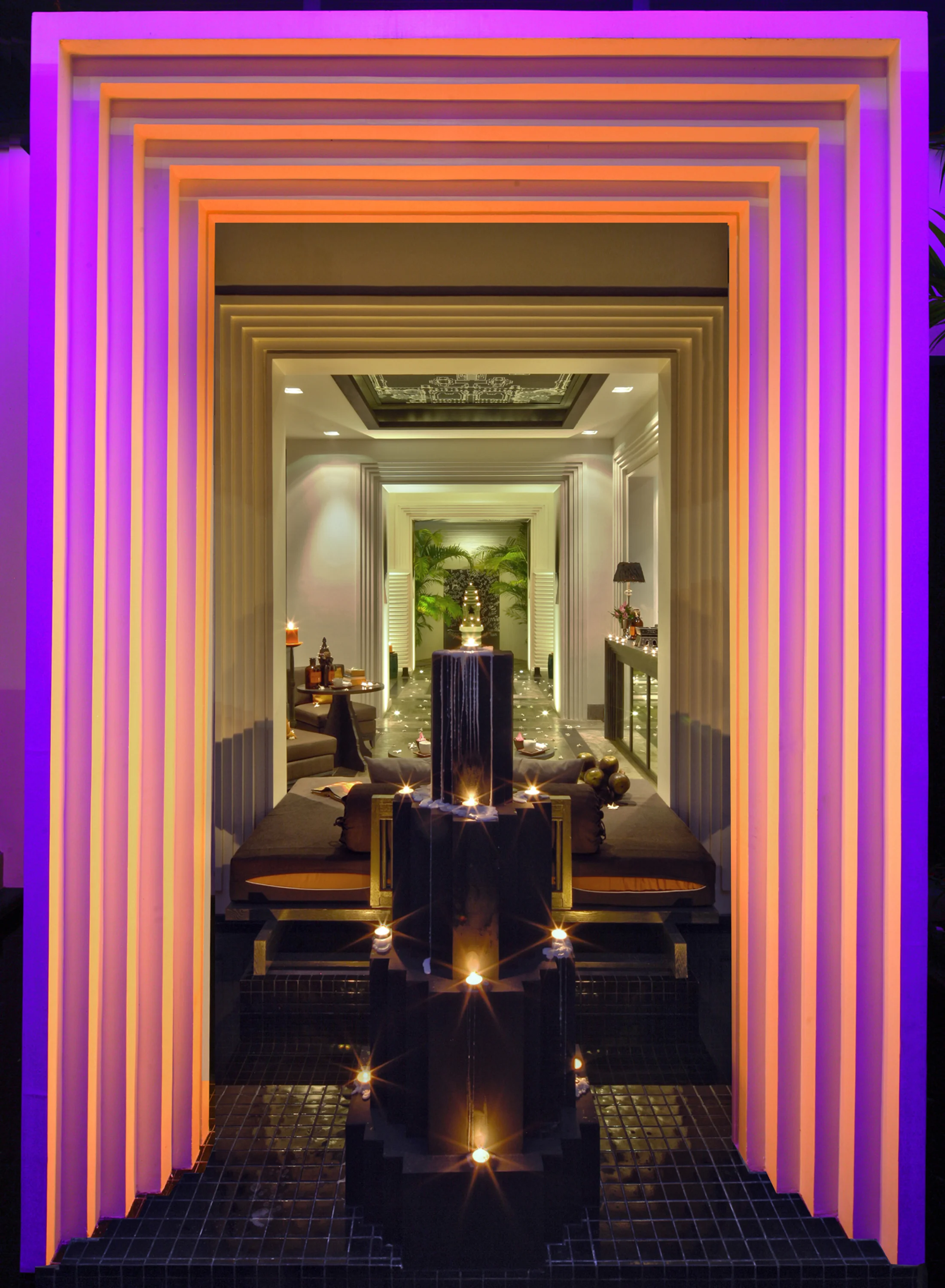 Water Fountain at Reception by Krishna Adithya.jpg