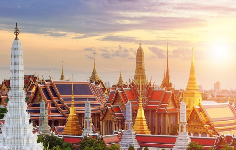 Grand Palace skyline bangkok