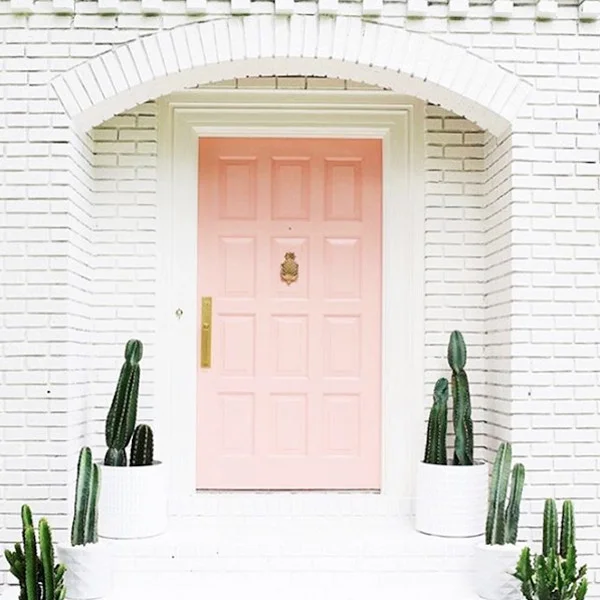 PinkFrontDoorUSA.jpg