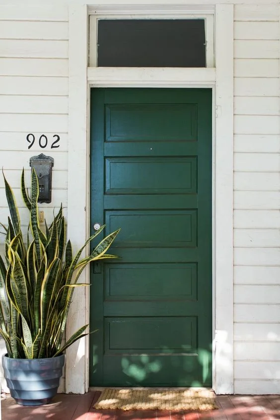 GREENFRONTDOOR.jpg