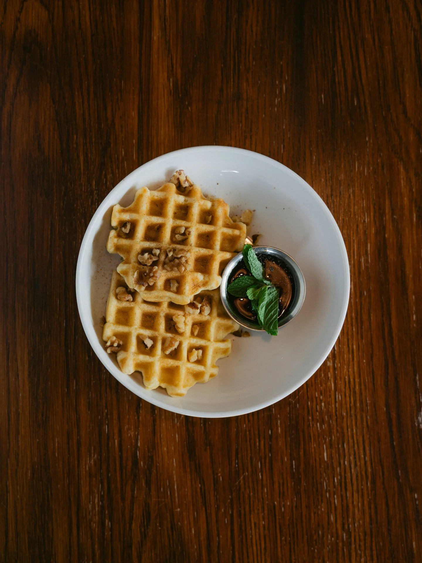 Three reasons to come hungry on Sunday. 🍳

Brunch hits different at Ish &mdash; pick your table, pick your plate, and let the mountain do the rest.

Kitchen's open 11AM&ndash;3PM on Sundays, right here in Davis, WV.

Which one are you going for? Dro
