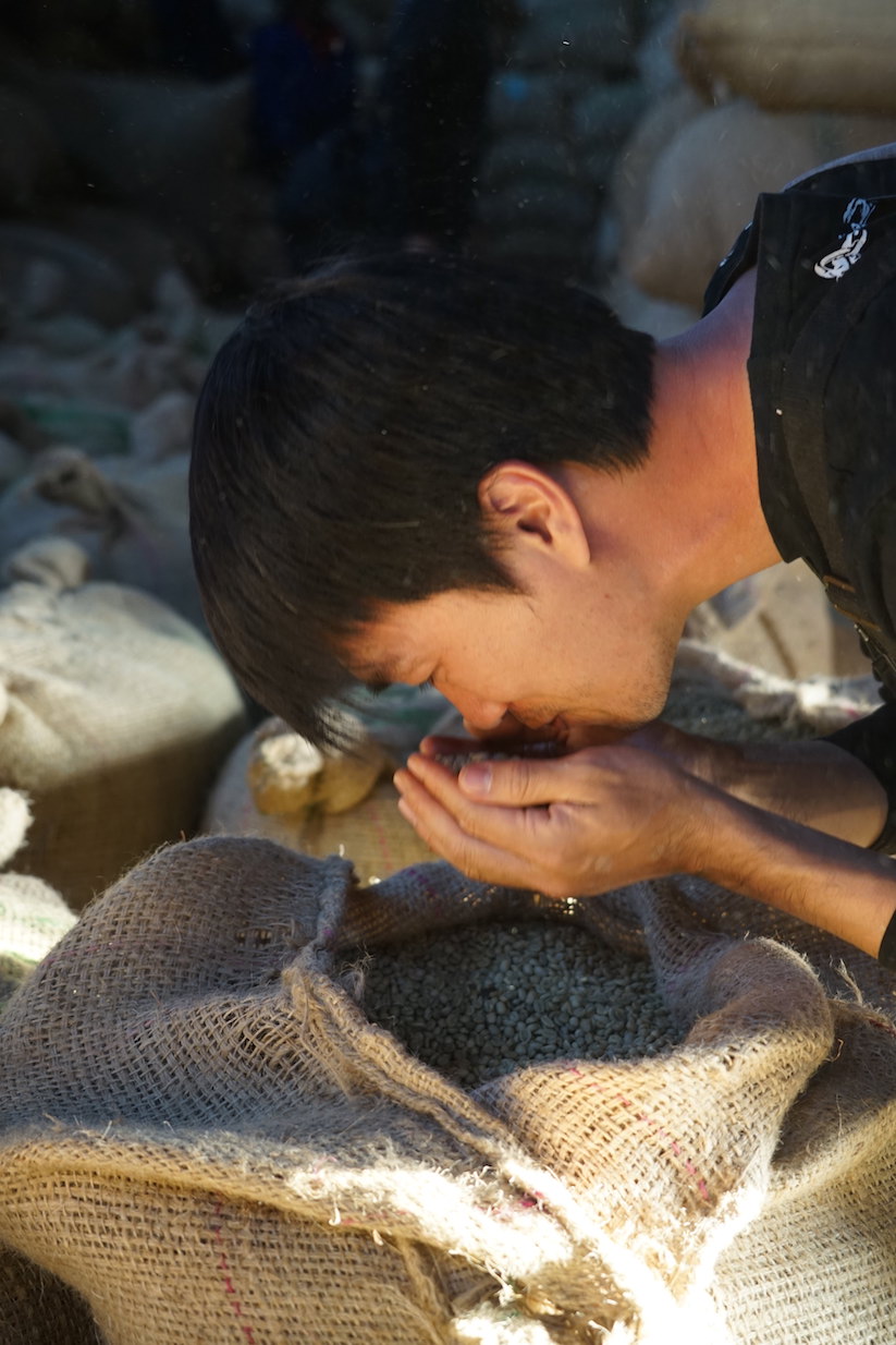  Stanley from Green Coffee Gallery, Taiwan, at the&nbsp; Gidhe A Washing Station&nbsp; 