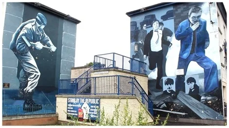 Mural walls memorializing police violence, Derry-Londonderry. Photo credit: McCann, 2018