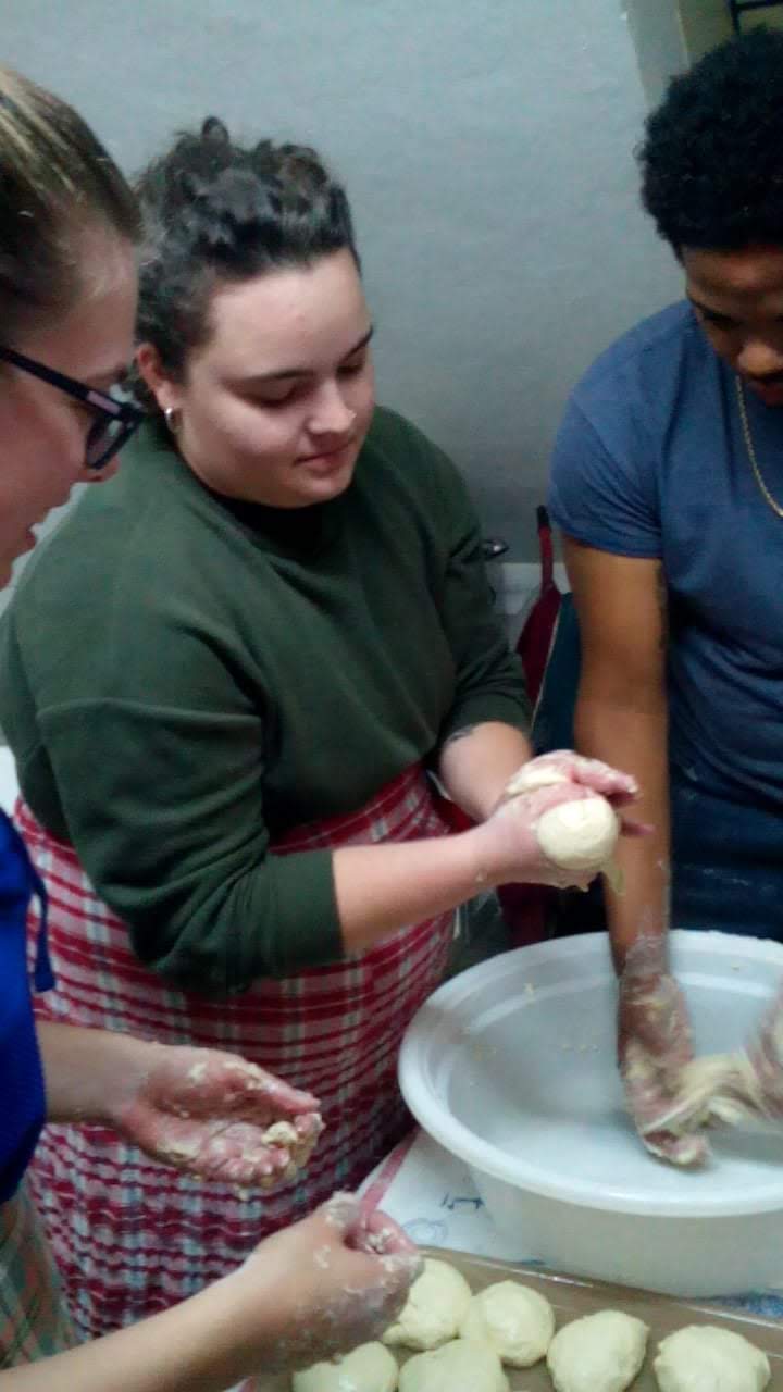 Katie knew how to shape the dough perfectly by smoothing it out and squeezing the bottom. Photo Credit: Fatimazahra 2018.