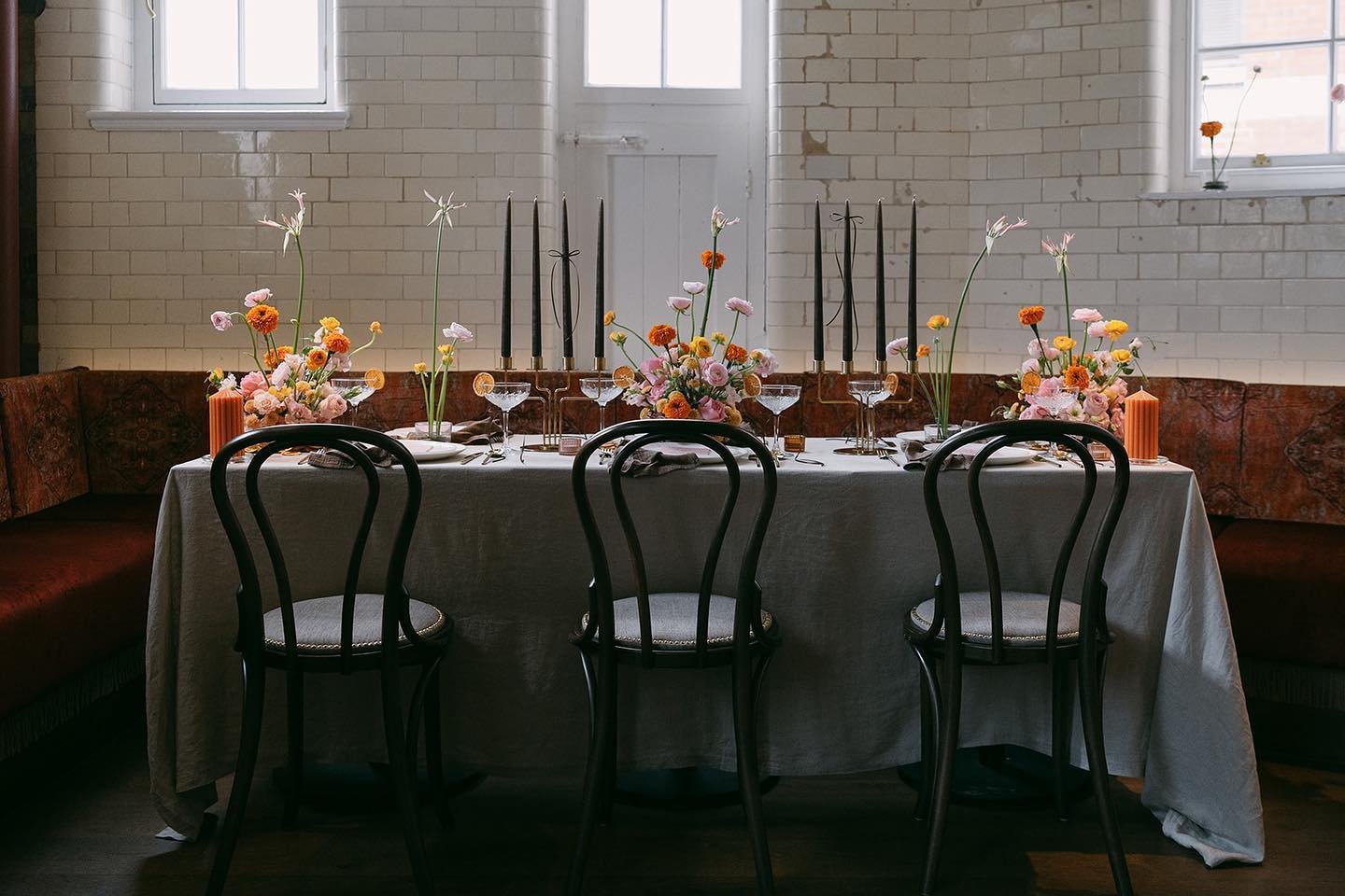 Can&rsquo;t get enough of this shoot @yaatrawestminster and excited to be back here this summer.

Transforming a blank canvas into a dreamy tablescape✨ 

Combining the magic of florals and expert styling from  @abstracteventsuk to create unforgettabl