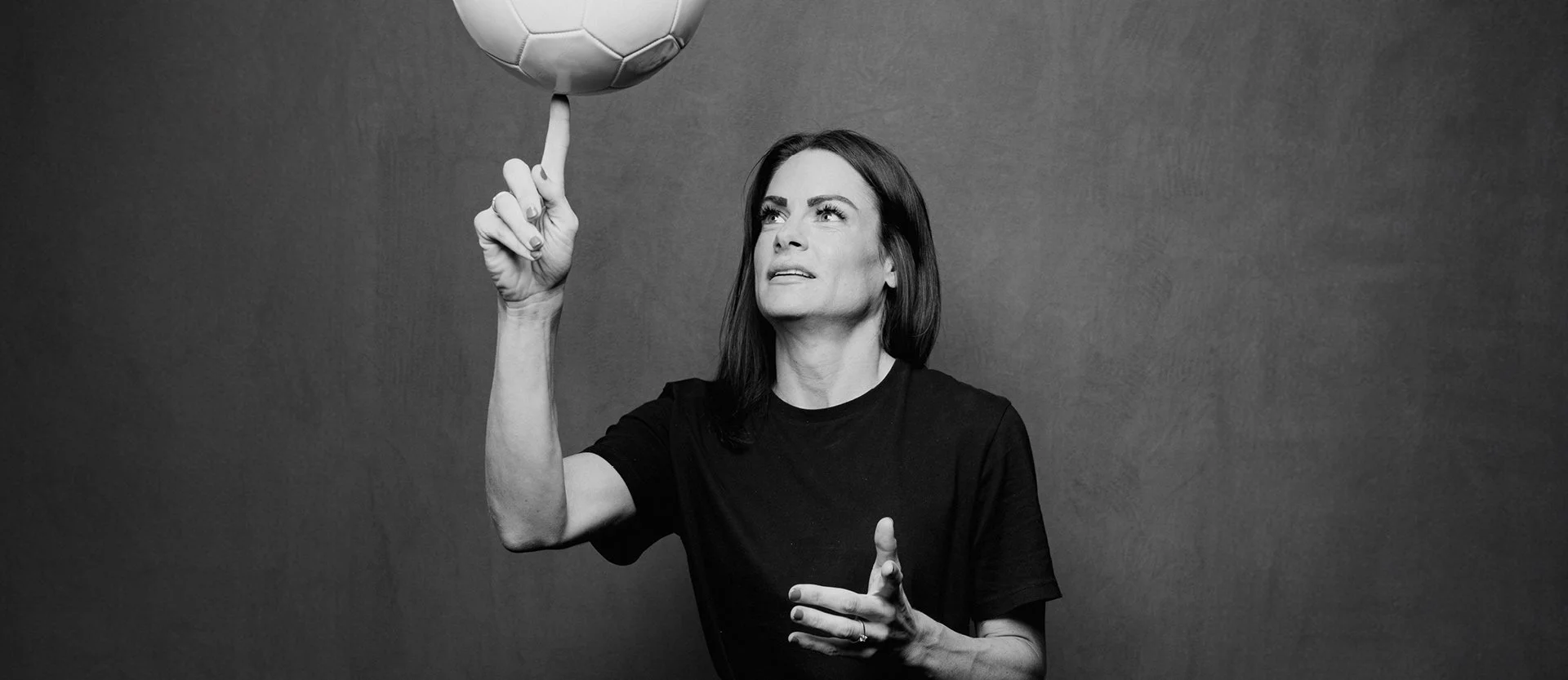 1500x833_PROFILE_HEADERS_PHOTOSHOOT_CLAIRERAFFERTY2.jpg