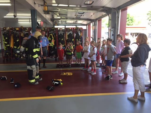 Students meet the local fire fighters