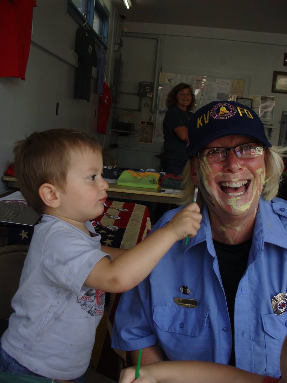 Kids getting to know some of the department members at the annual Field Day