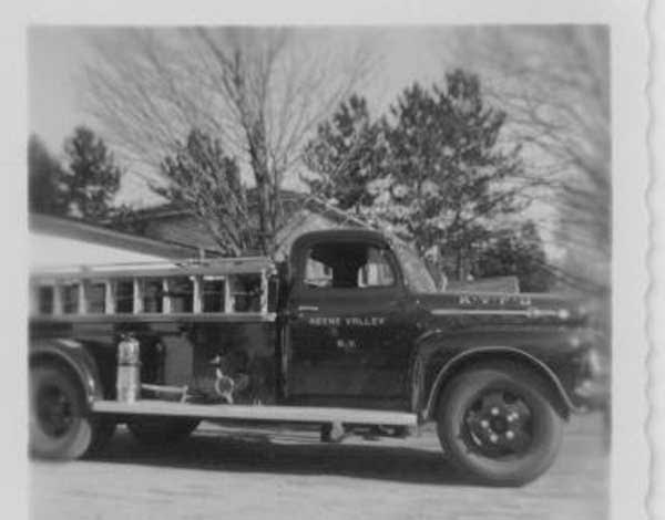 1952 B&W.jpg