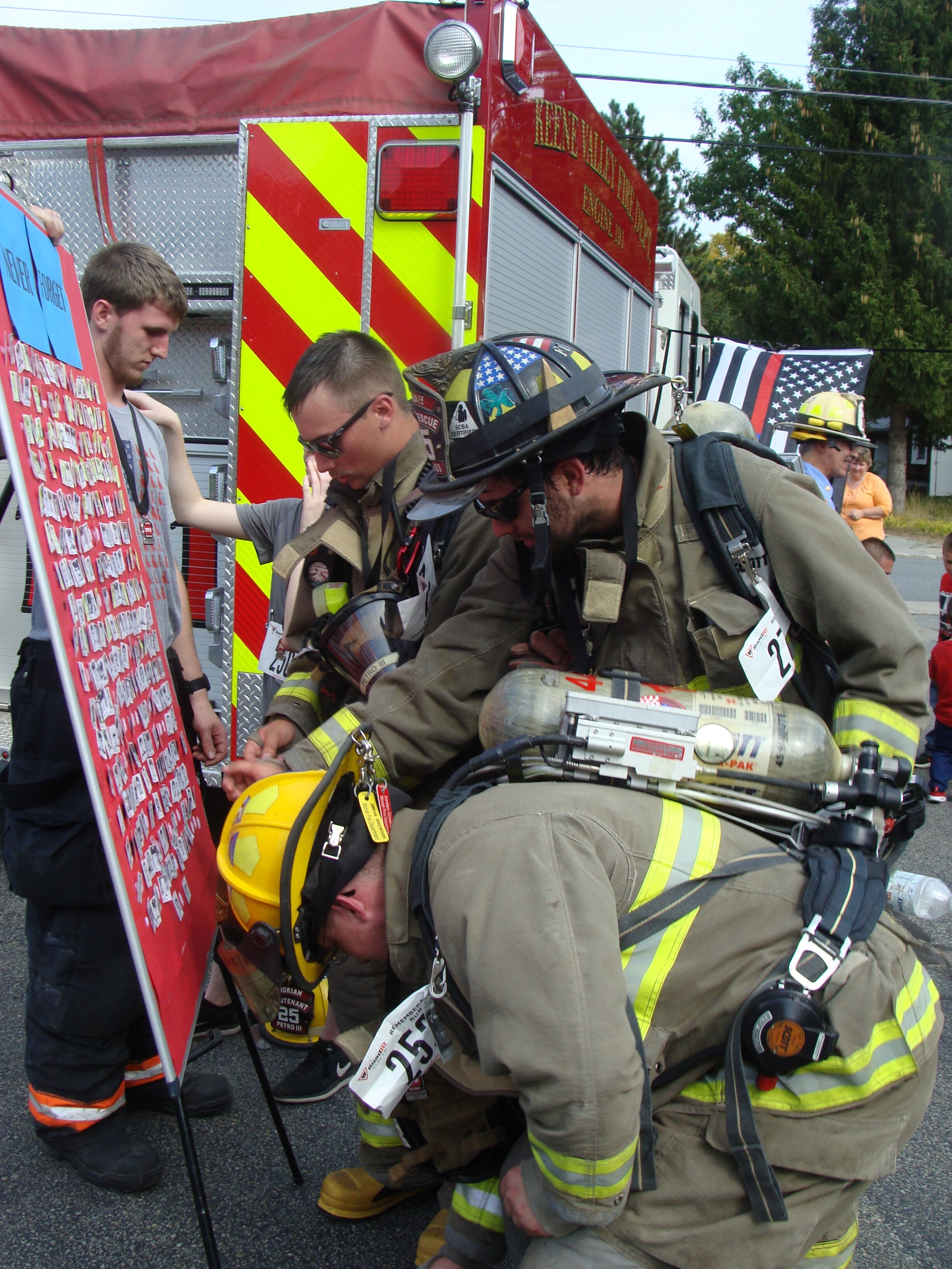 First Responders remembering the 343 fallen Fire Fighters from 9/11