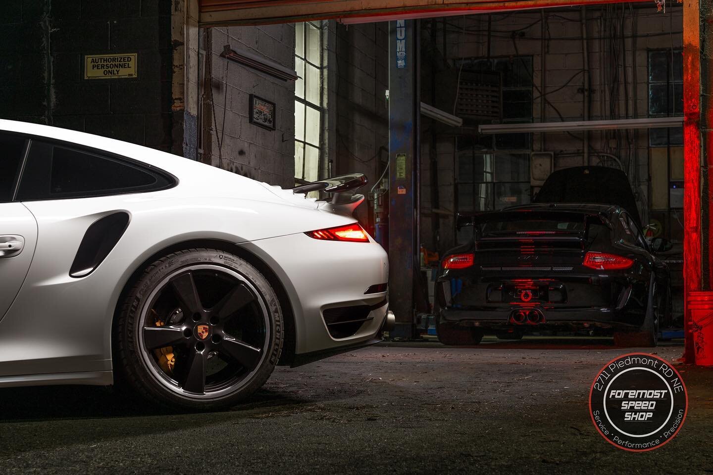 Our friend @whoisdakari dropped by one late night for a little one on one with a clients beautiful 991 Turbo S and 997.2 GT3. 

As expected he delivered us a masterpiece. For this we&rsquo;re extremely thankful. 

It&rsquo;s thanksgiving week, we hop