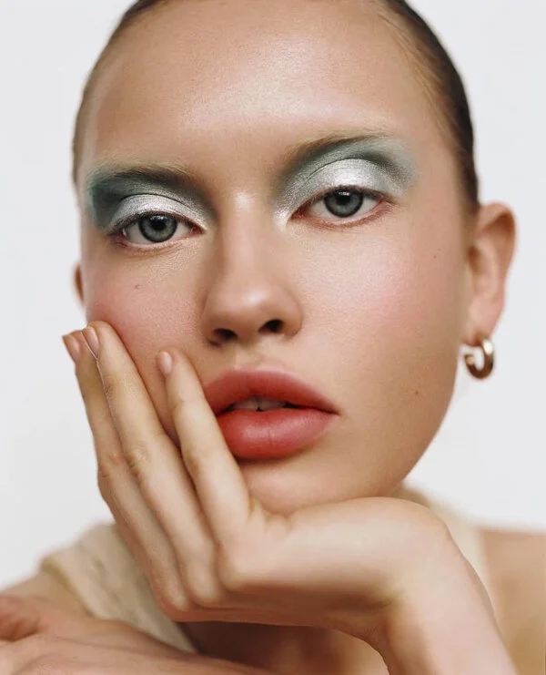 Lulu_Reynolds_Anya_Holdstock_02.jpg
