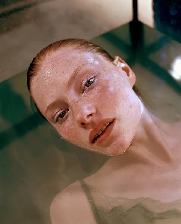 Laura_Anya_Holdstock_07.jpg