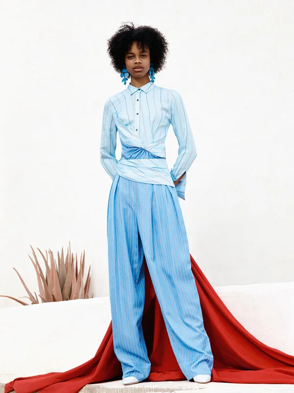 Aaliyah_Elle_Anya_Holdstock_01.jpg