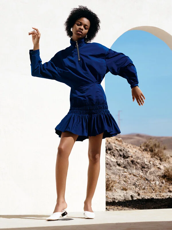 Aaliyah_Elle_Anya_Holdstock_03.jpg