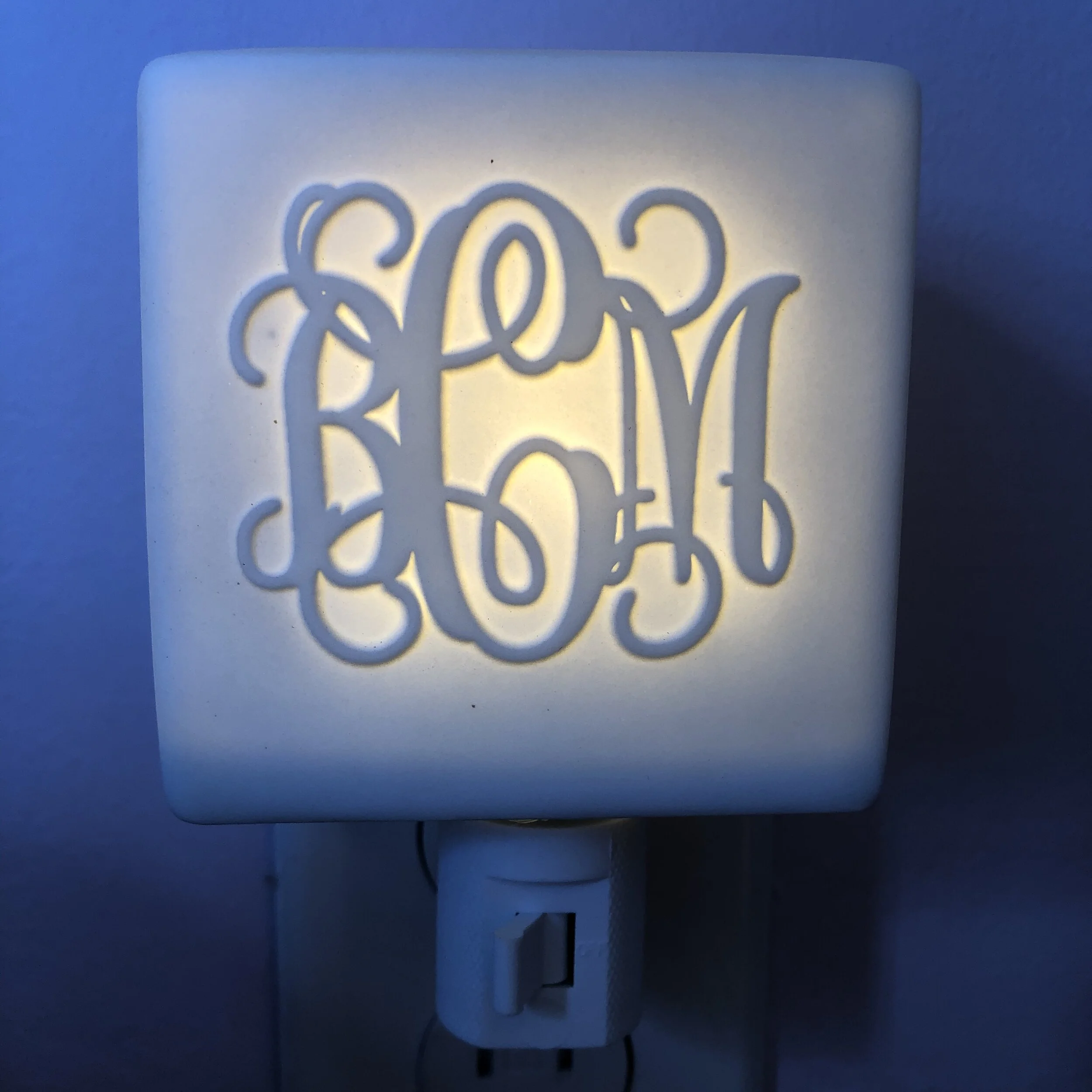 Hive Porcelain Relief Carved Nightlight 