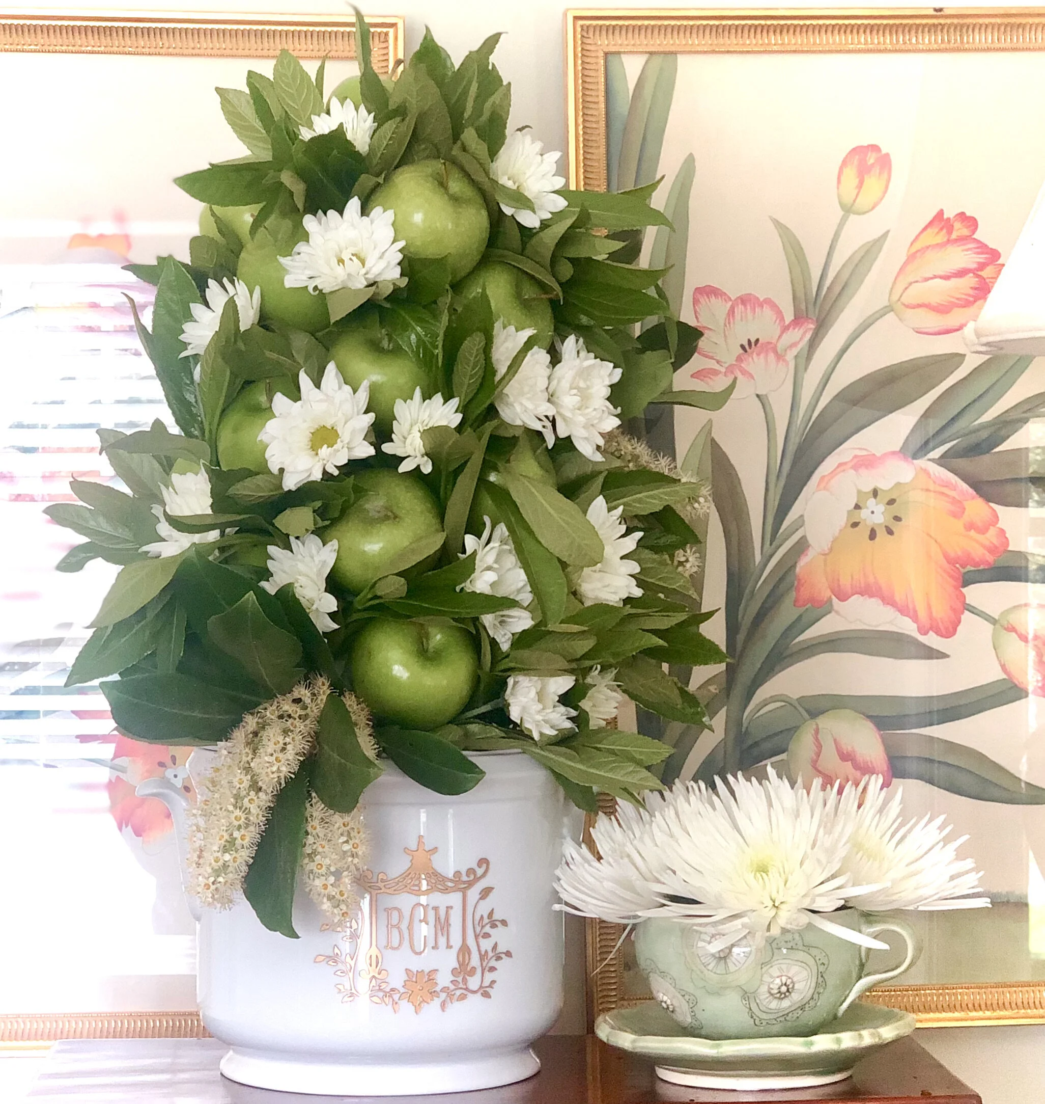 Hive Large Porcelain Cachepot / Ice Bucket Gilded