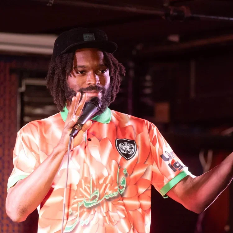 Professional photo of Yedoye Travis