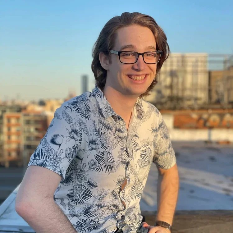 Professional photo of Luke Clements