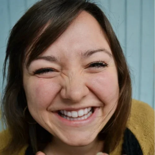 Professional headshot of Miranda Rozas