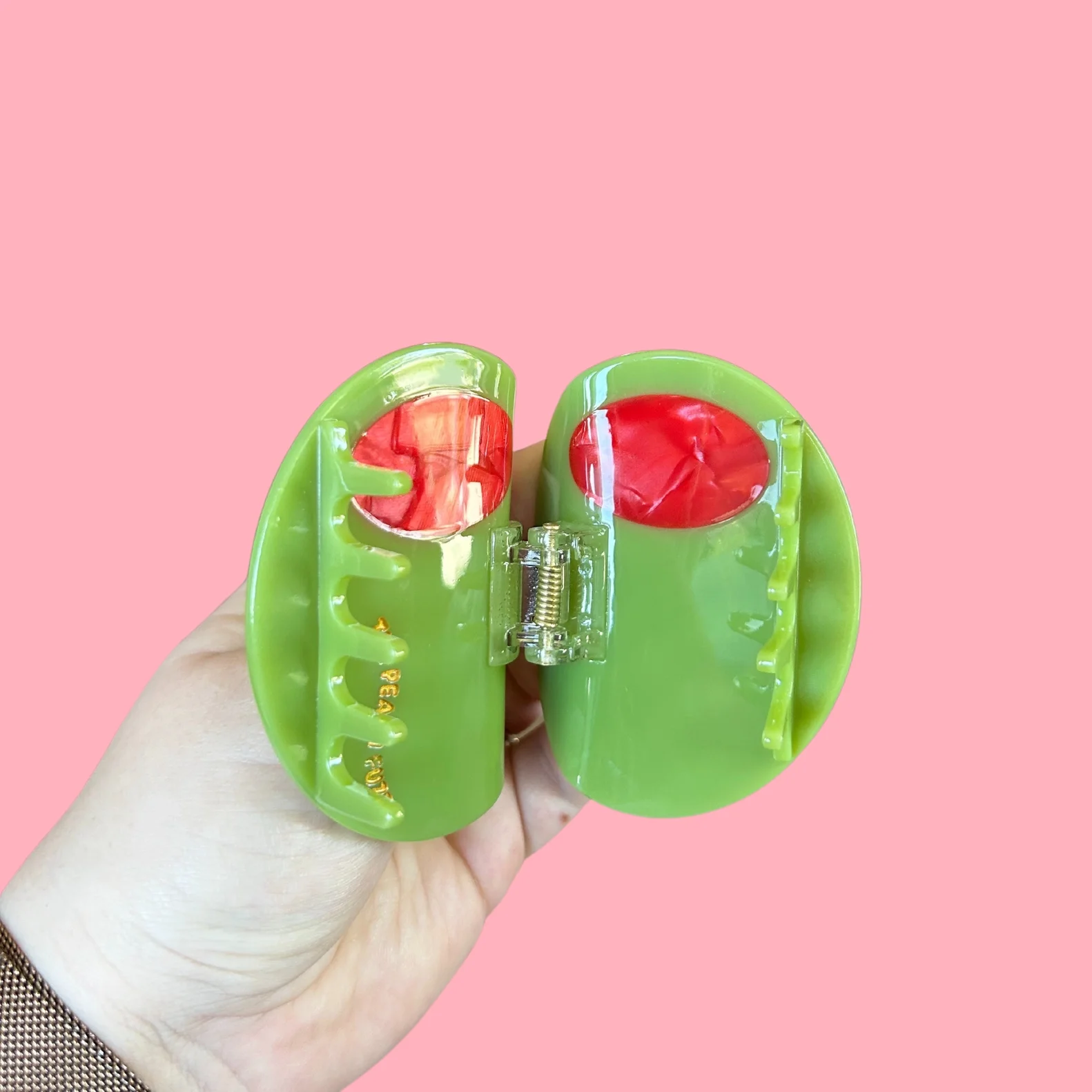 olive clip 3.webp