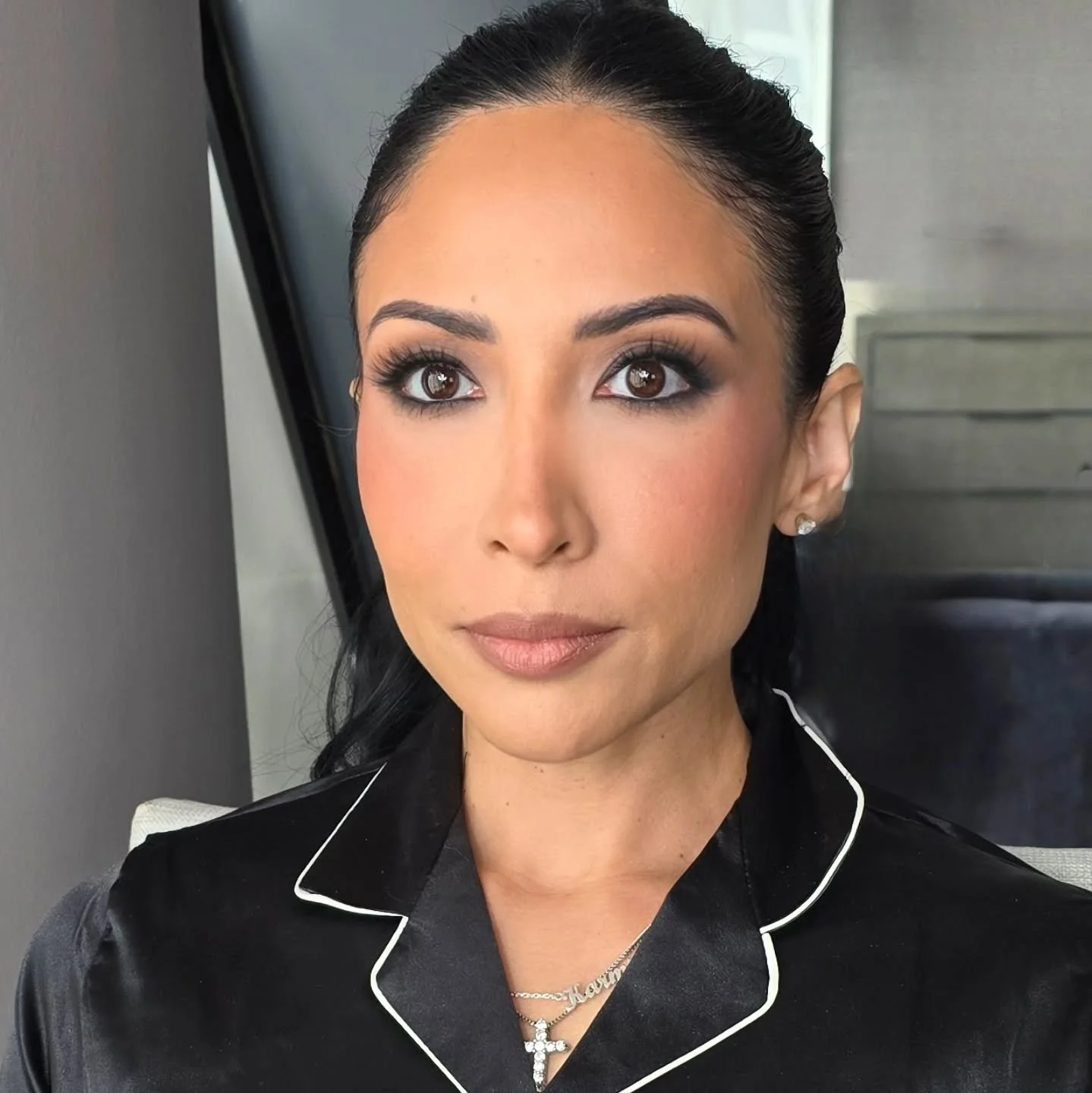 Love a bridesmaid smokey eye ! 
.
@rarebirdbeauties