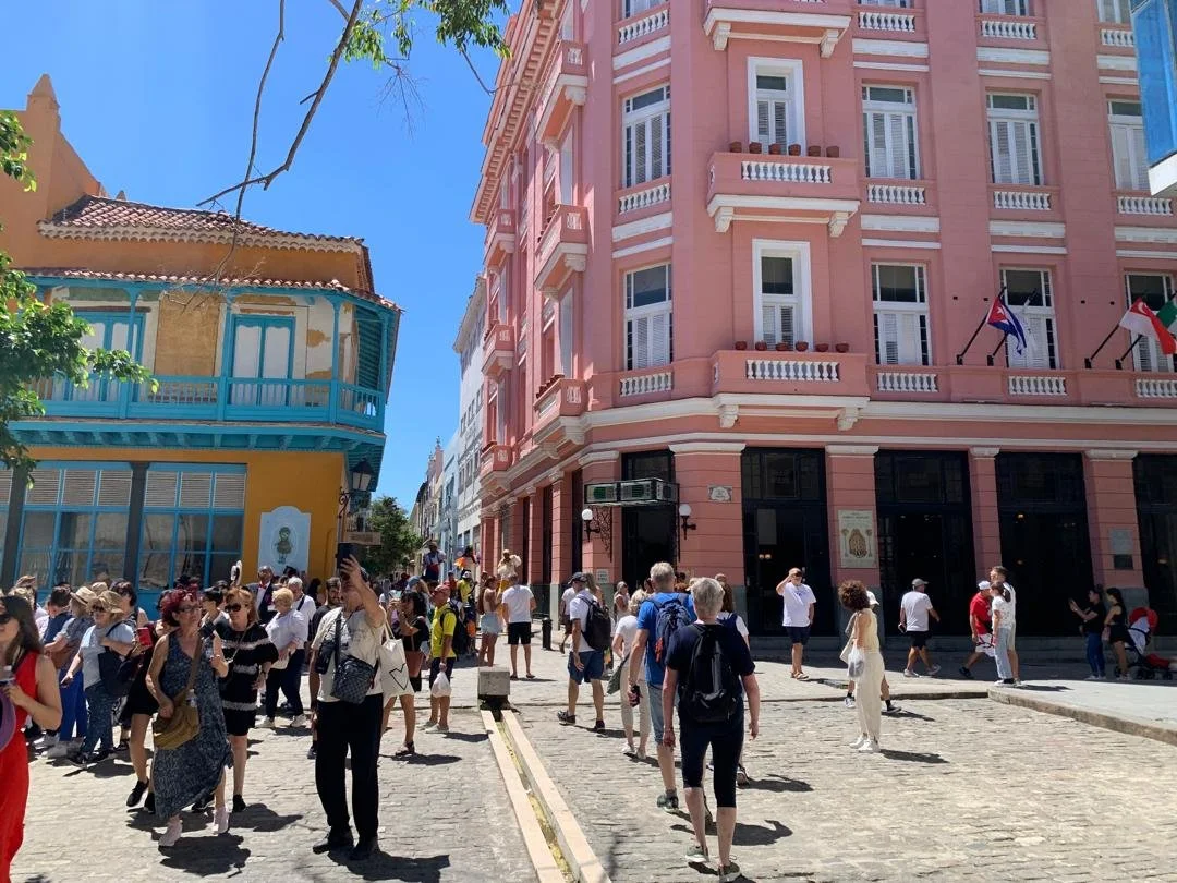 WhatsApp Image 2024-04-09 at 15.35.19_8084e33f.jpg