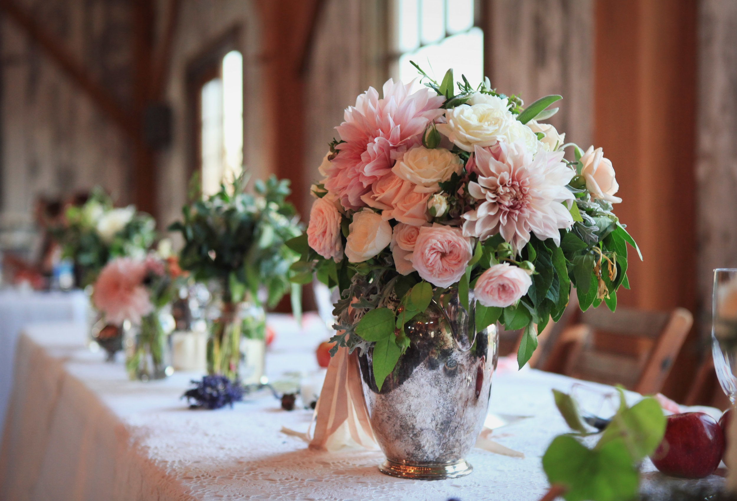 Emily + David | Yellow House Flowers, florist, Kansas City, floral design