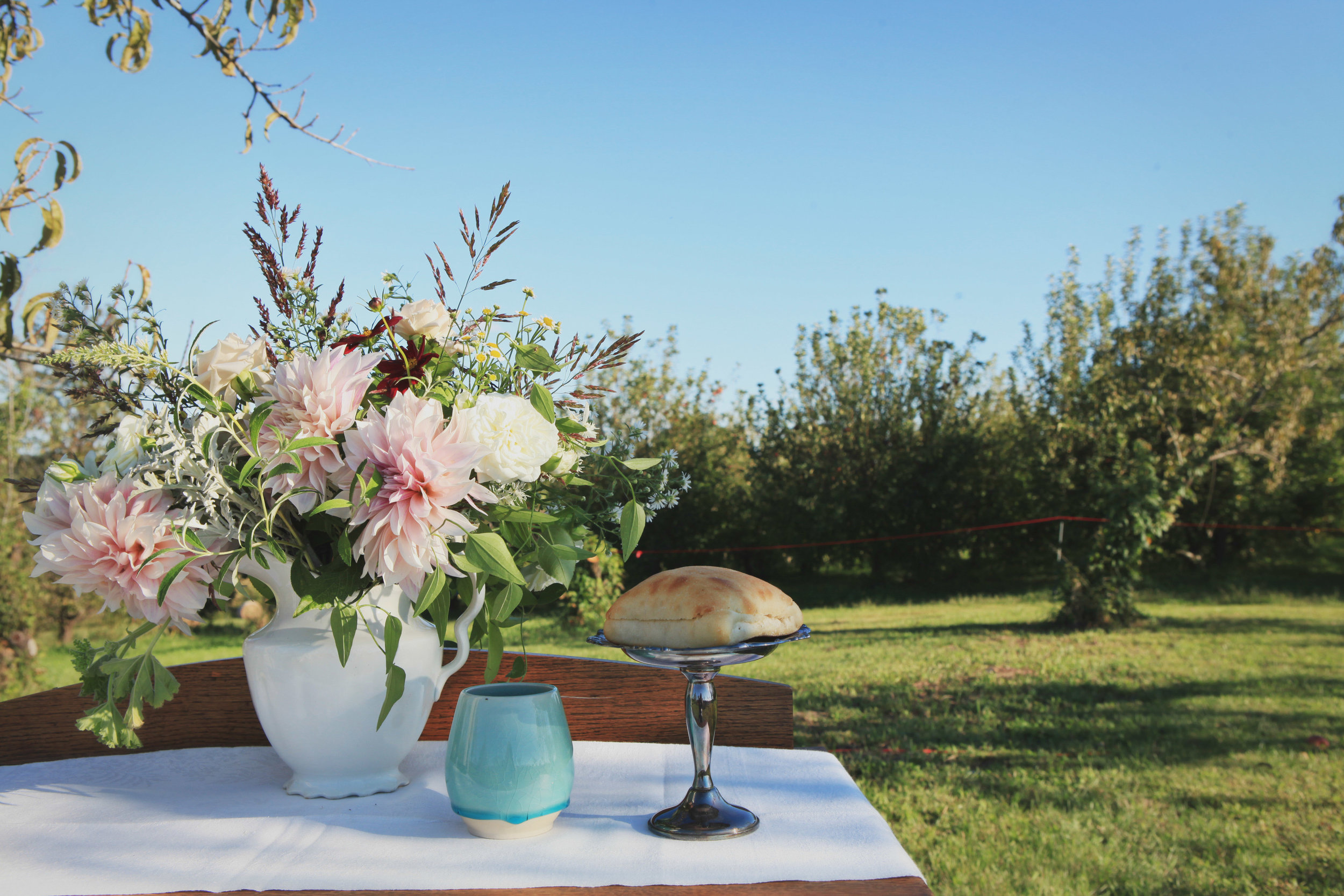 Emily + David | Yellow House Flowers, florist, Kansas City, floral design