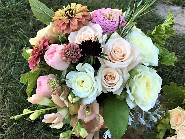 Momsbouquet.jpg