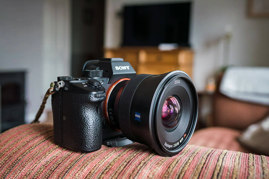 Carl Zeiss Batis 18mm F2.8 | labiela.com