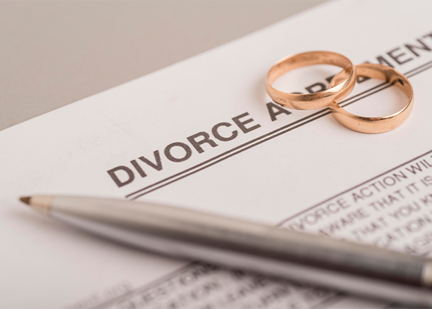 How Do Residency Rules Affect Filing for Divorce in Arlington Heights and Chicago Suburbs?