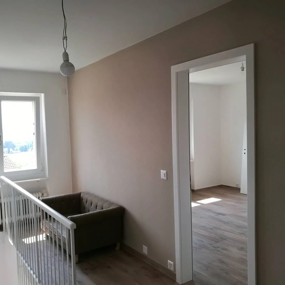 Hausrenovation Einfamilienhaus M&ouml;riken
#gel&auml;nder#radiator#vorortspritzen#farbe#holzwerk#frischundsch&ouml;n#