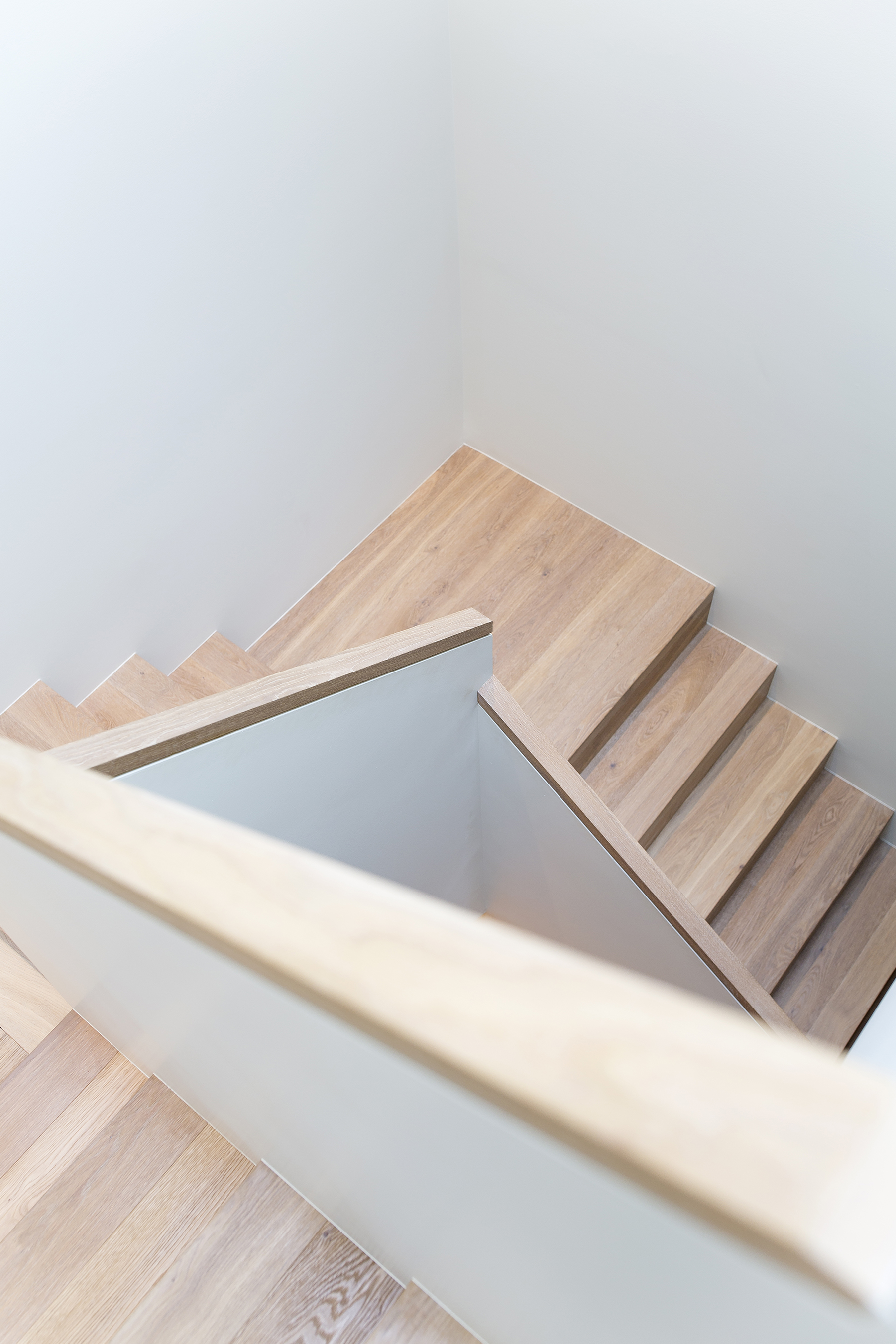 Stairs02.big.jpg