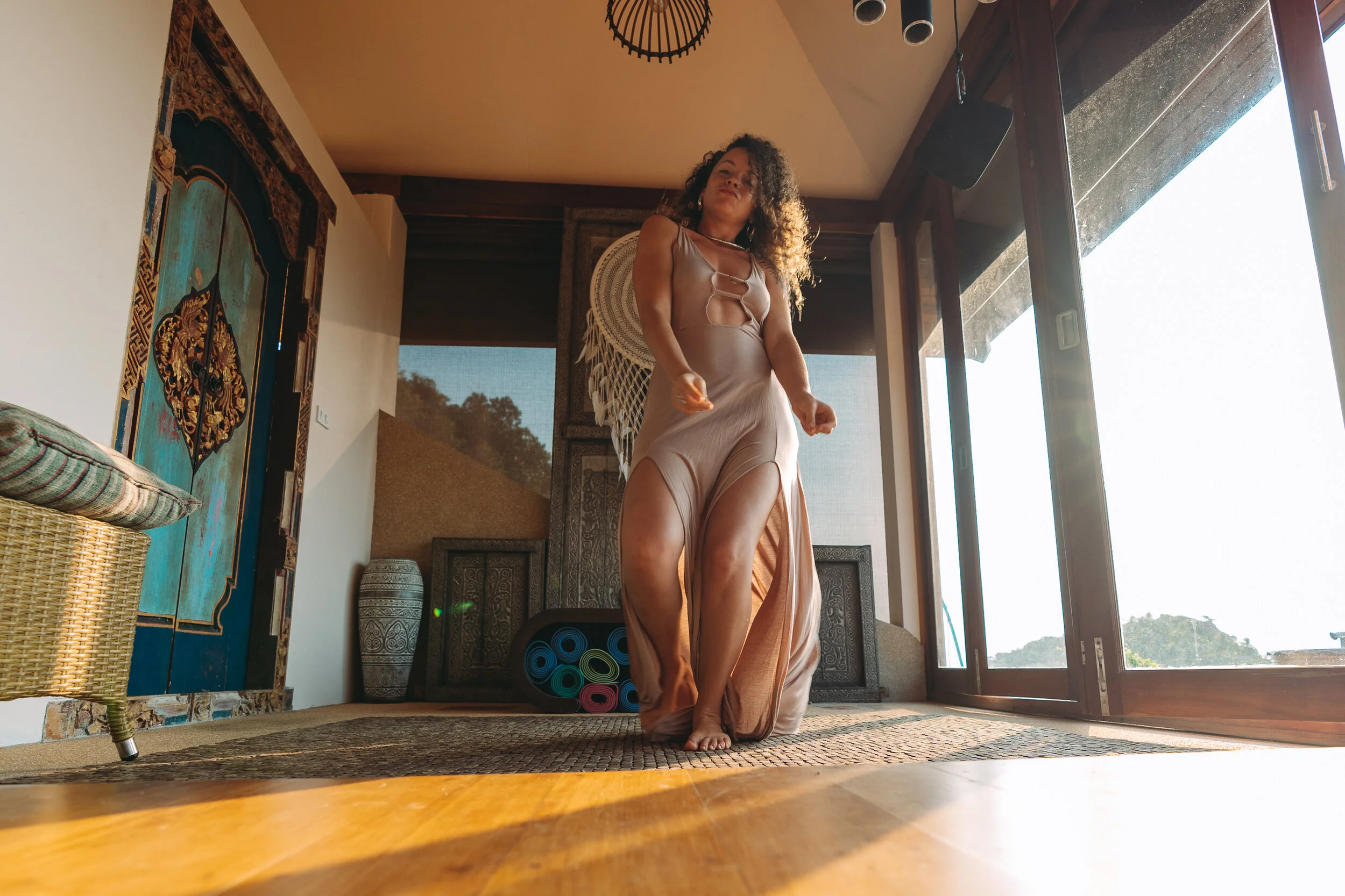 Exchange: Free Kundalini Dance Session for womb.love Survey Completion