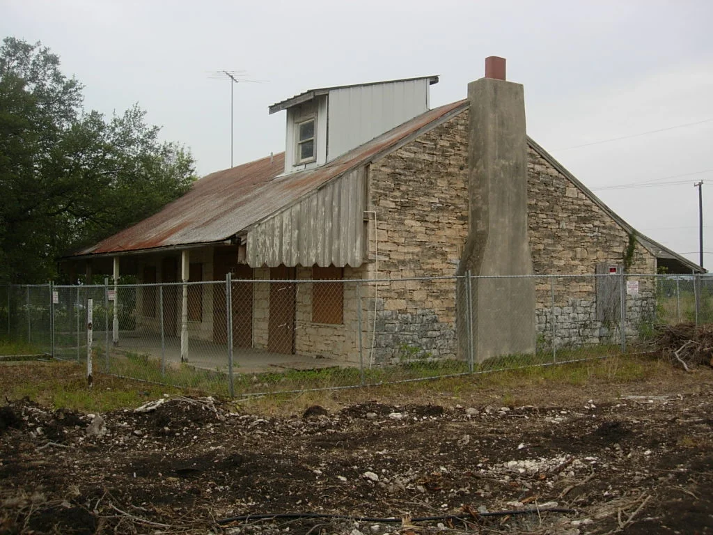 HISTORICAL BUILDING TWO STEP - BEFORE