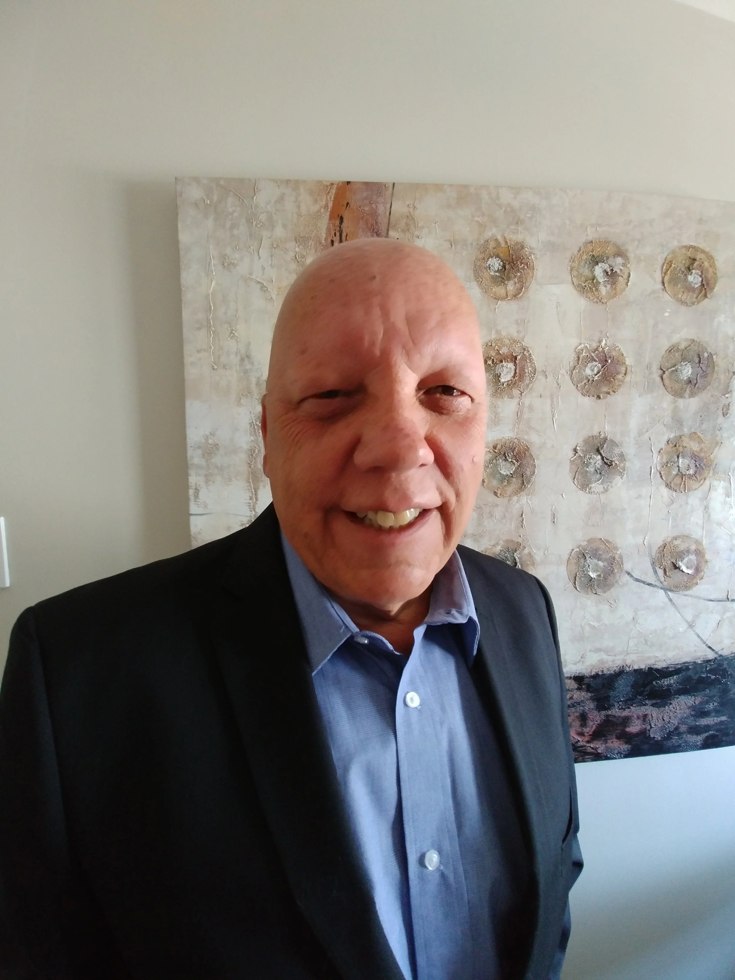 Jacques Arsenault CFO Mr. Arsenault is an experienced executive and consultant who, for more than 20 years, has specialized in the development, restructure, acquisition, merge, and sale of companies and assets in both the public and private areas.