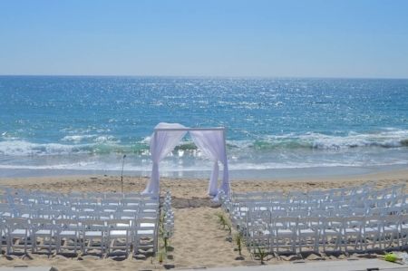 Beach-Front-Ceremony-(2).jpg