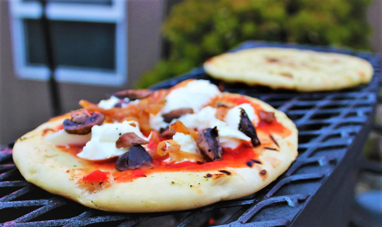 GRILLED FLATBREAD STATION 2.jpg