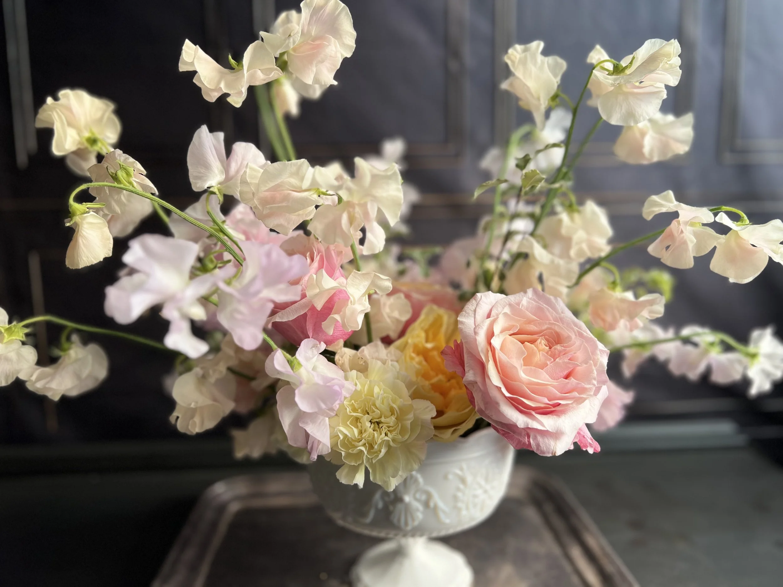 sweet pea centerpiece.jpeg