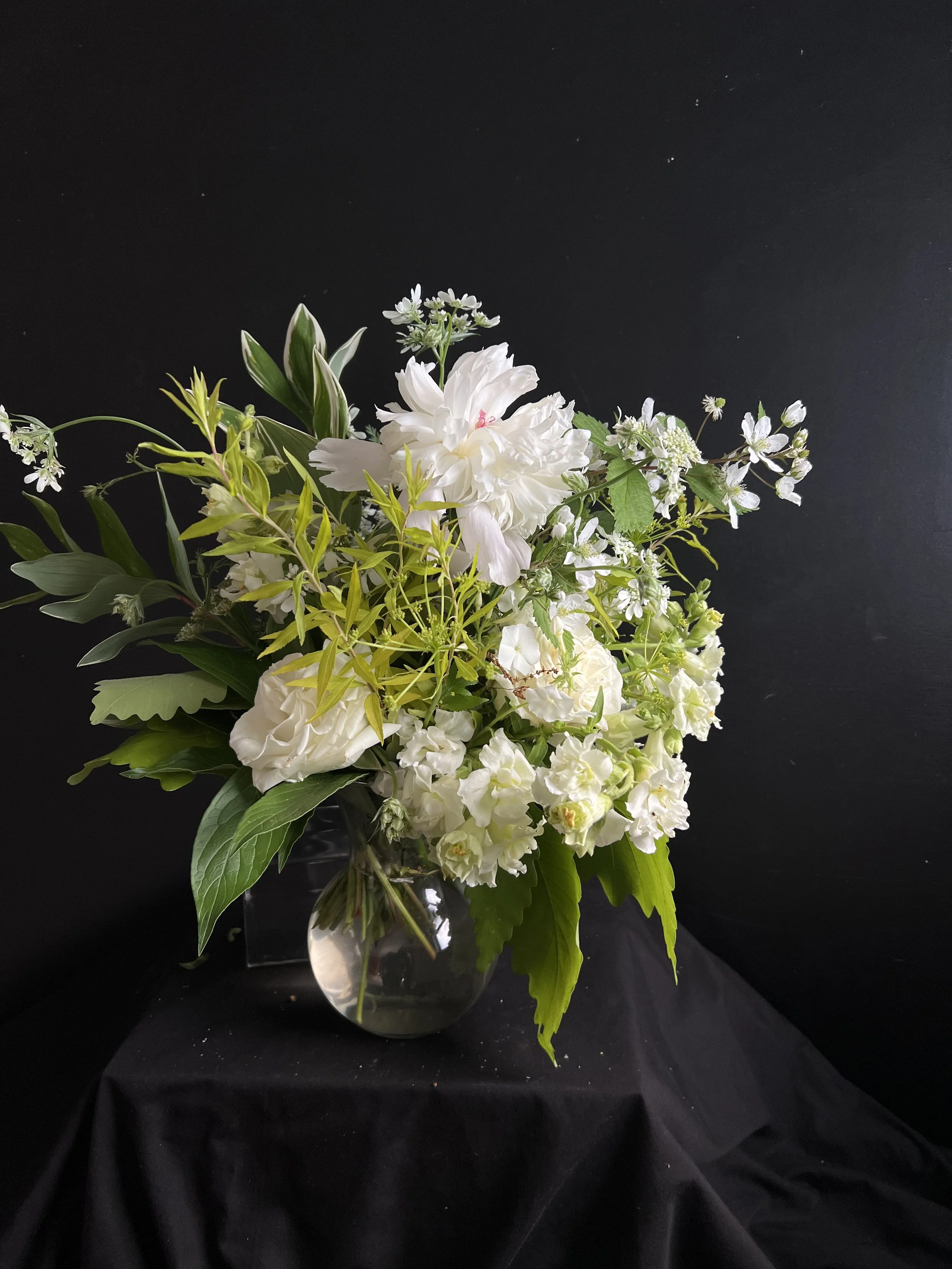 pure white garden bouquet.jpeg