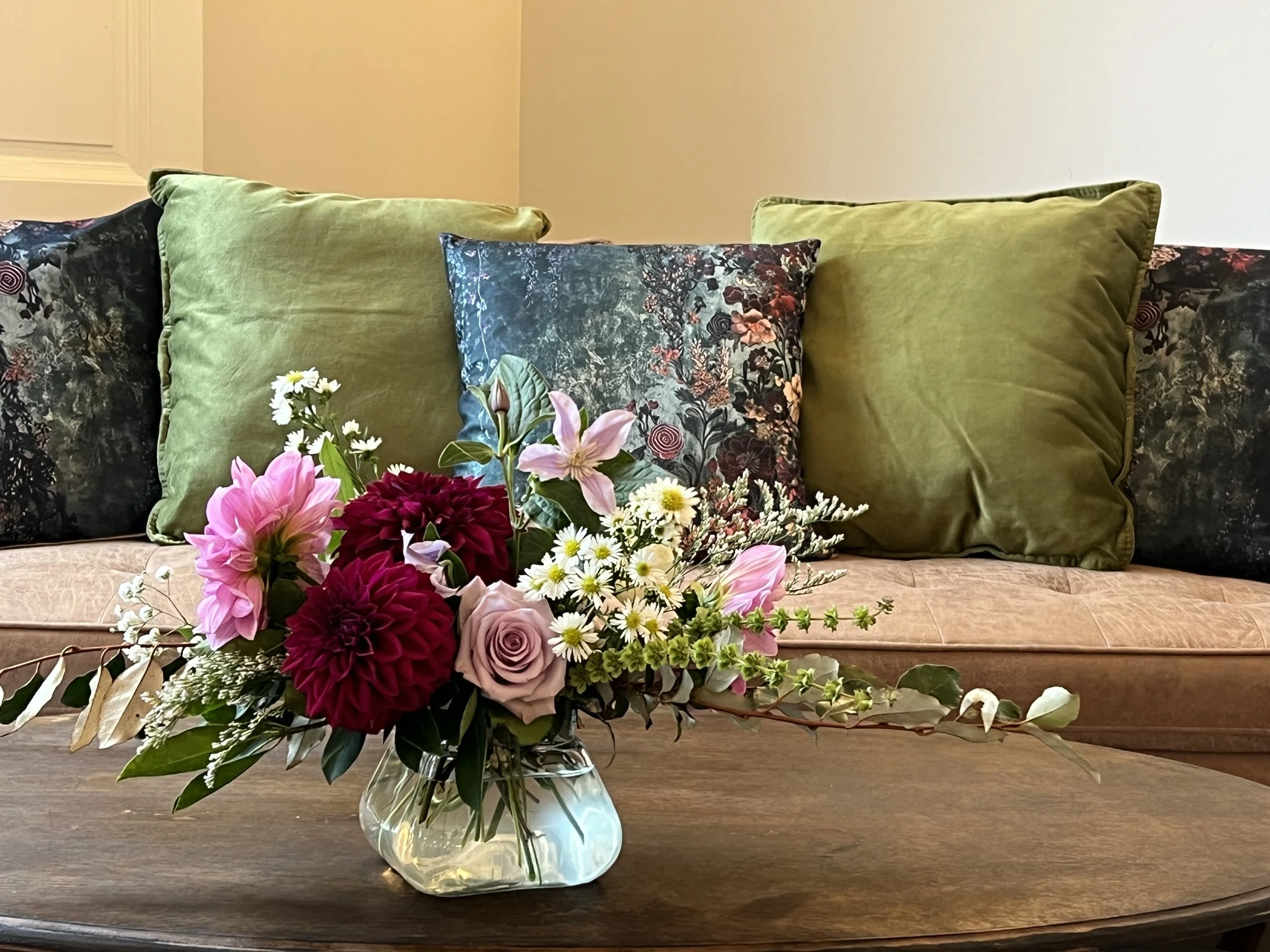 lounge area florals.jpeg