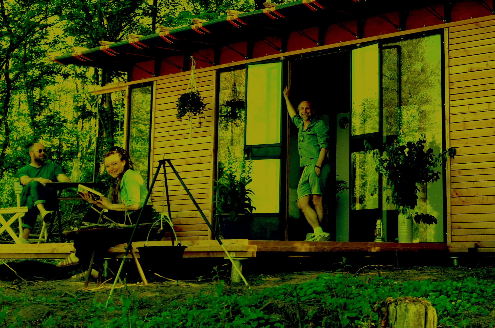 hugahome_home.jpg