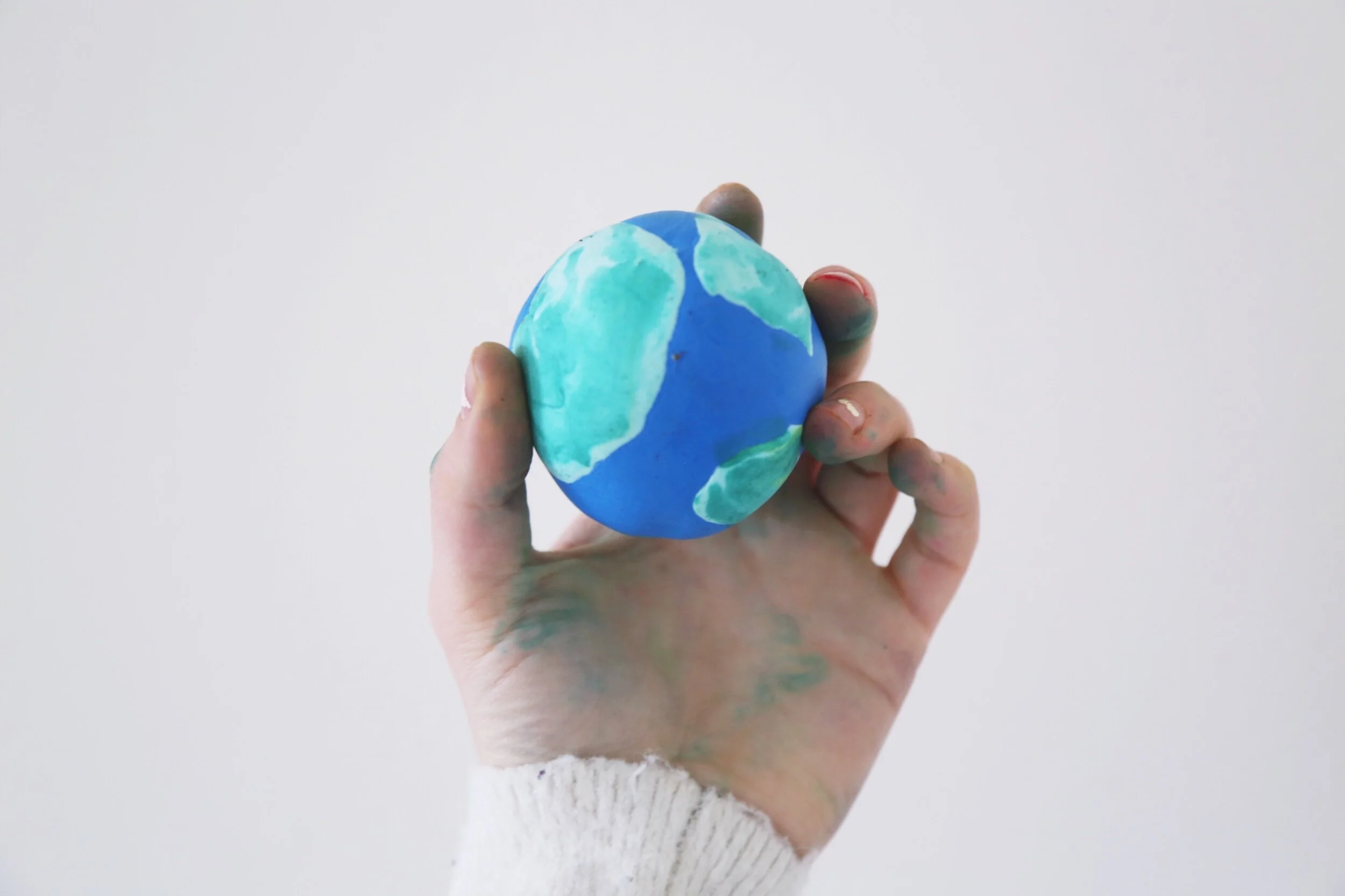 Tuesday Crafternoon: Globe Seed Bombs