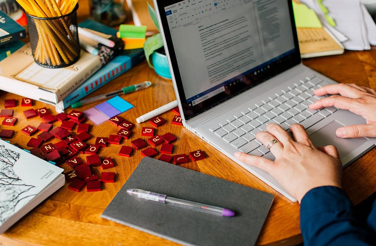 “Hey Siri, Write Me a Story”: Navigating the Brave New World of AI in Writing