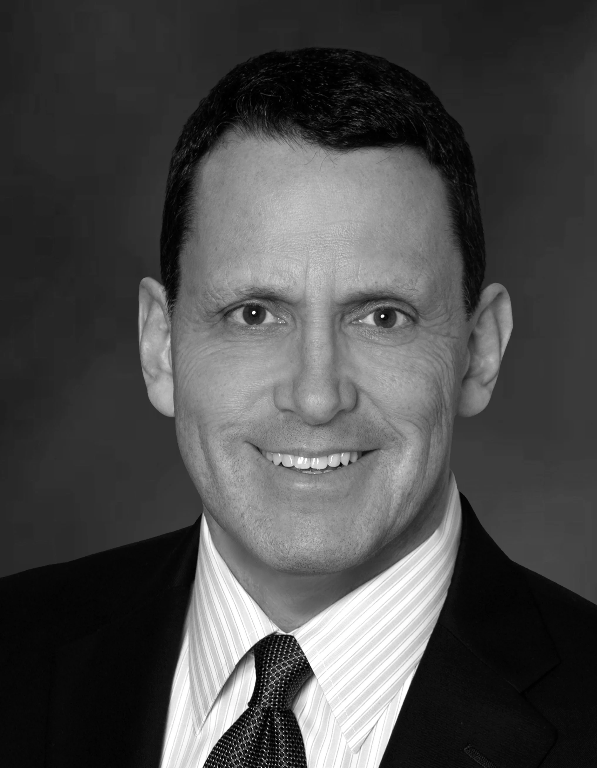 MikeStevens_BusinessPhoto_darkbg (2).jpg