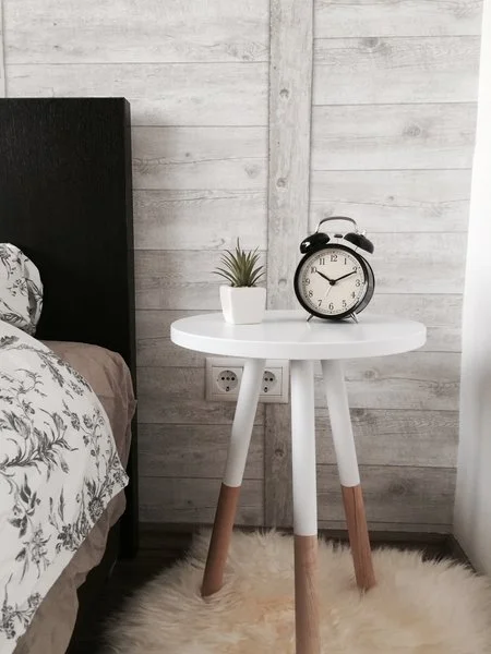 rsz_dallas_roberts_design_decluttering_challenge_easy_2019_create_more_space.jpg