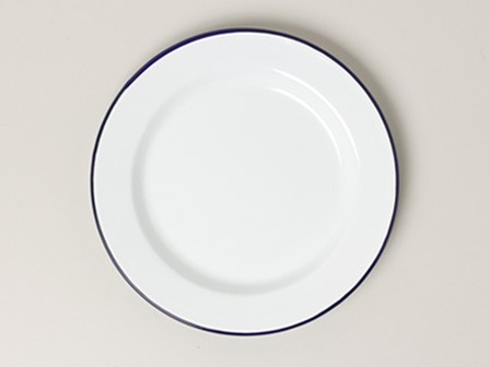 Falcon Enamelware Plate Set