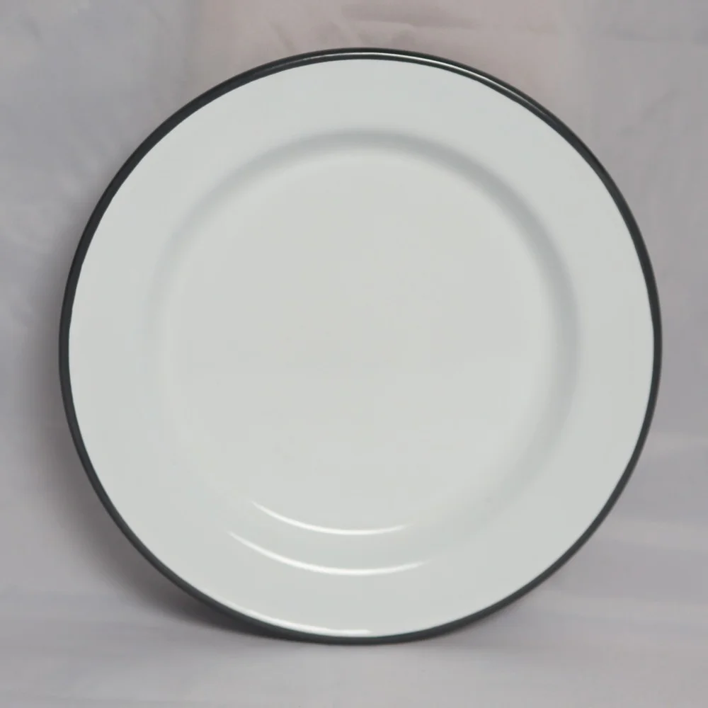 Falcon Enamelware Plate Set