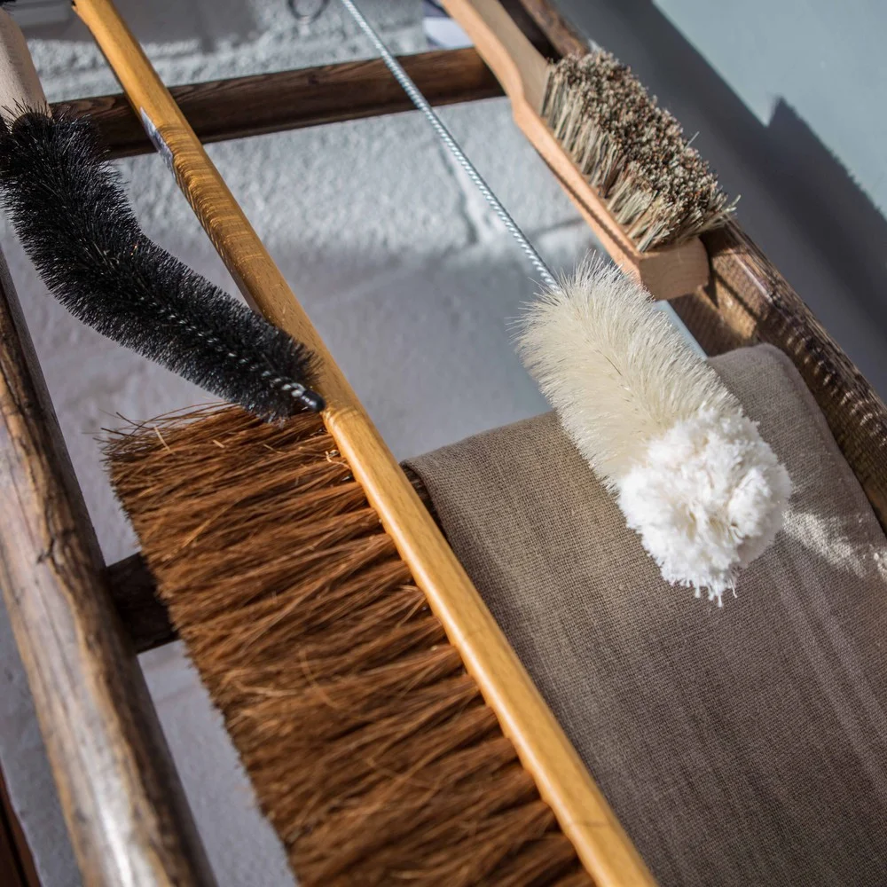 Glass Cleaning Brush